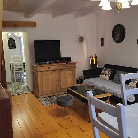 Holiday home Le Refuge Des Sapins Provencheres-sur-Fave