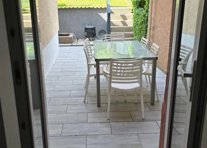 Le Refuge Des Sapins